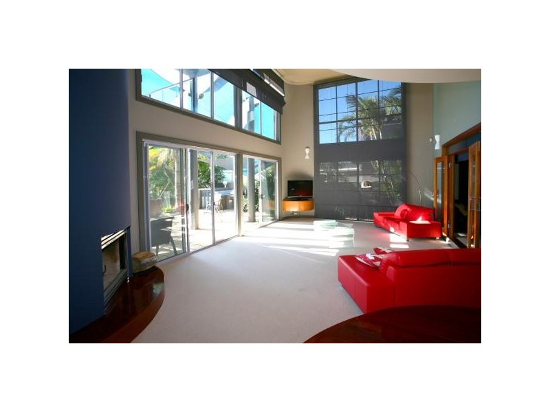 Clear Island Waters QLD 4226