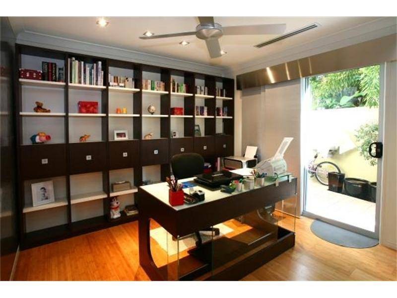 3000 The Boulevard, Carrara QLD 4211