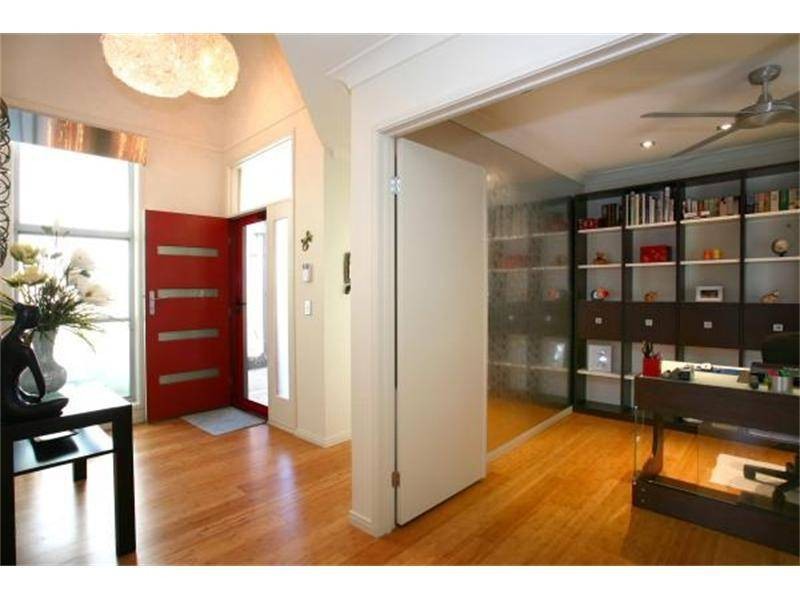 3000 The Boulevard, Carrara QLD 4211