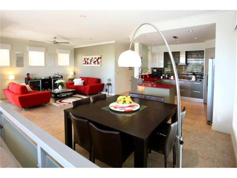 3000 The Boulevard, Carrara QLD 4211