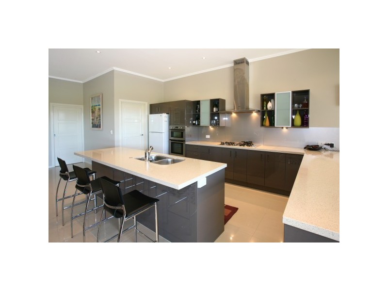 18 Nicklaus Court, Merrimac QLD 4226