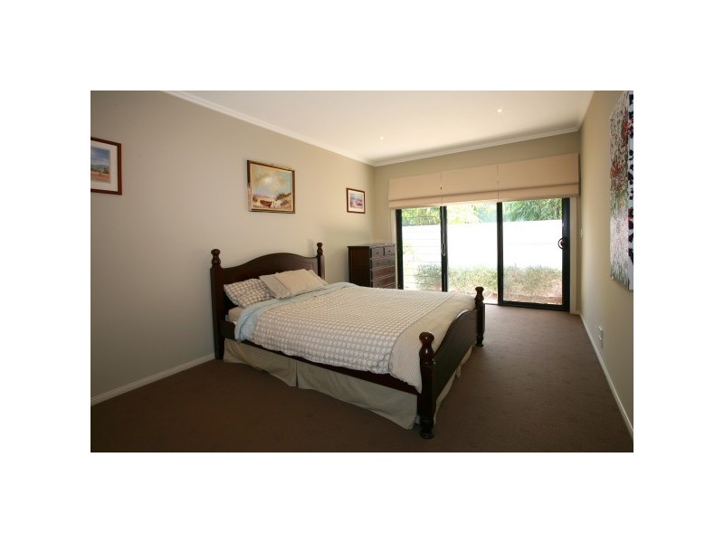 18 Nicklaus Court, Merrimac QLD 4226