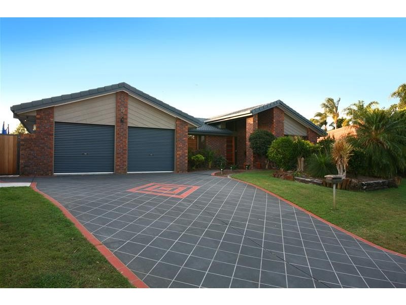 10 Long Island Court, Mermaid Waters QLD 4218