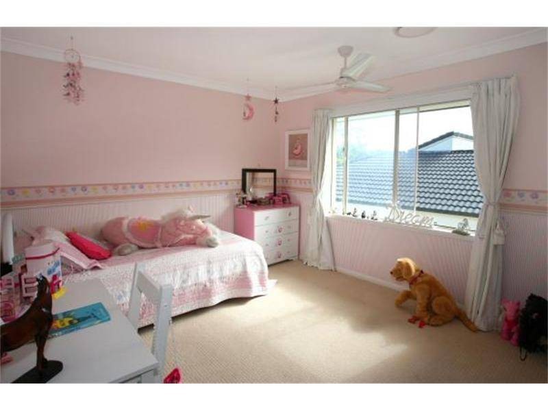 19 Heights Drive, Robina QLD 4226