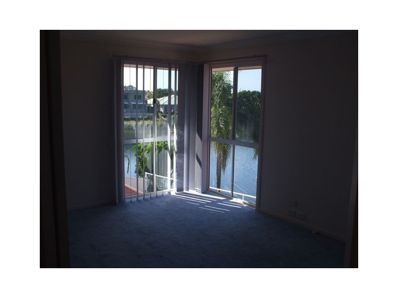 21 Kirralee Drive, Robina QLD 4226