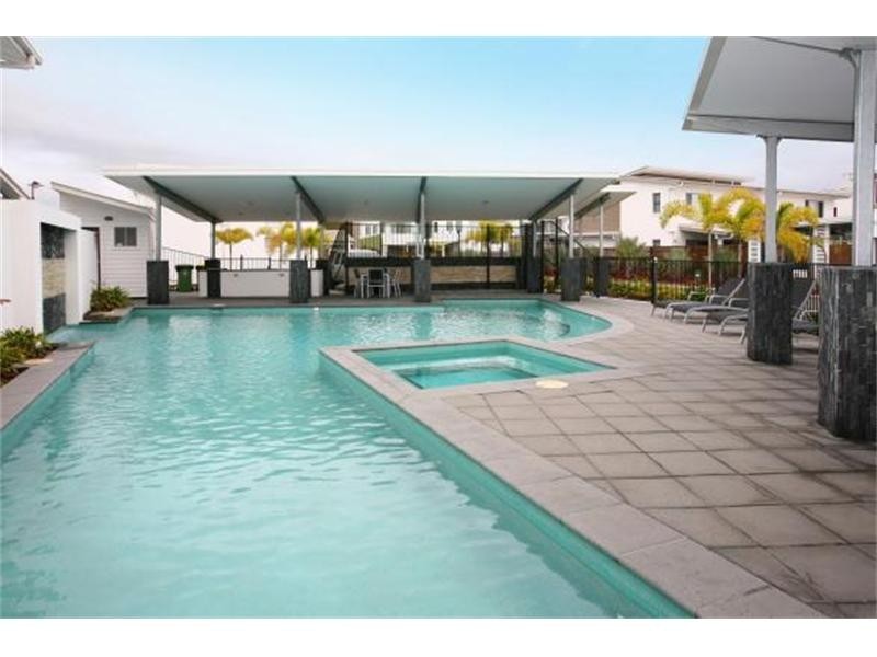 91 Verona Court, Burleigh Waters QLD 4220