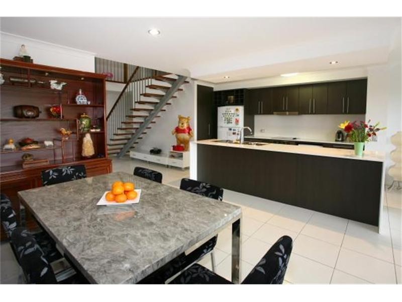 91 Verona Court, Burleigh Waters QLD 4220