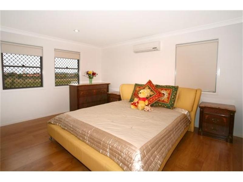 91 Verona Court, Burleigh Waters QLD 4220