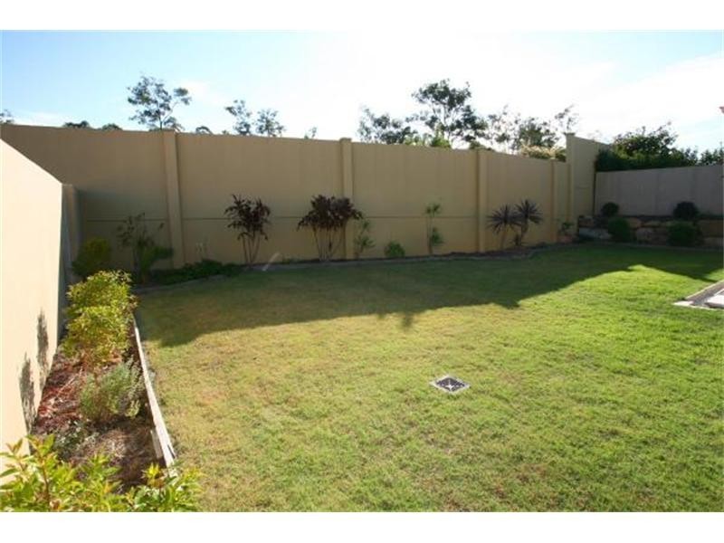 31 Heights Drive, Robina QLD 4226