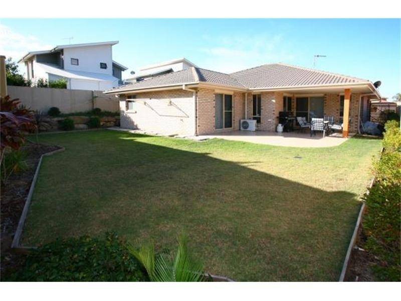 31 Heights Drive, Robina QLD 4226