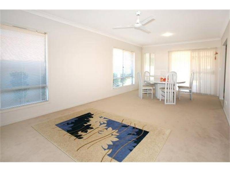 31 Heights Drive, Robina QLD 4226