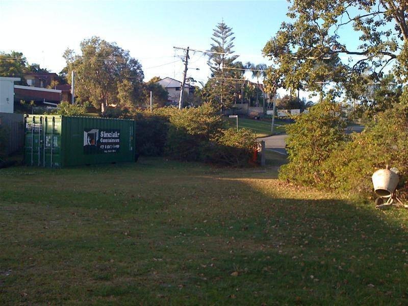 22a Tambourah Drive, Benowa QLD 4217