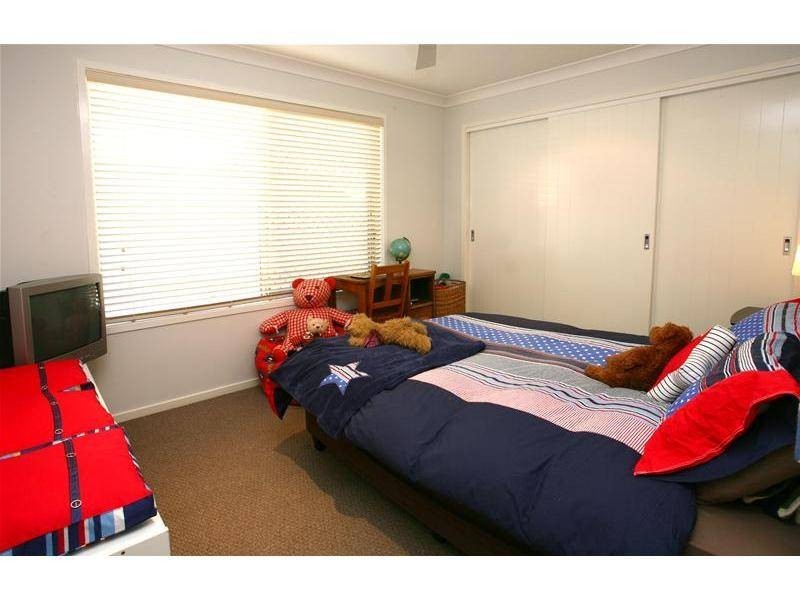 22 Sophie Avenue, Broadbeach Waters QLD 4218