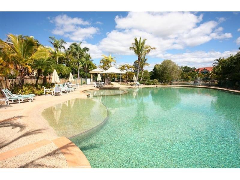 3/125 Santa Cruz Boulevard, Clear Island Waters QLD 4226