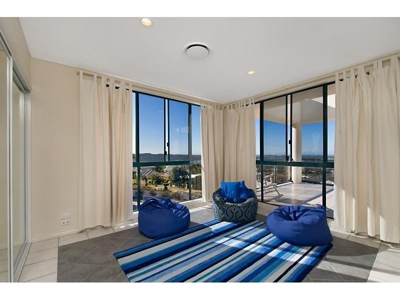 31 Moroccan Street, Highland Park QLD 4211