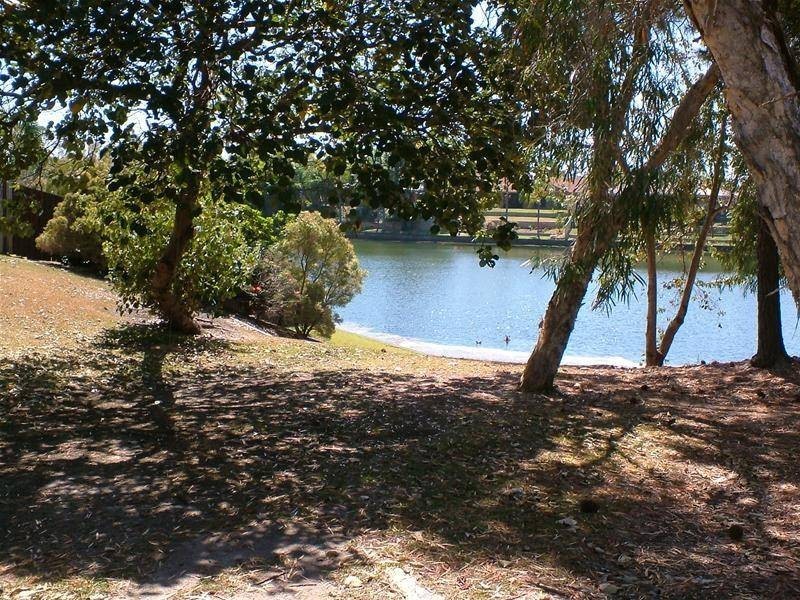 3 Northwood Close, Robina QLD 4226