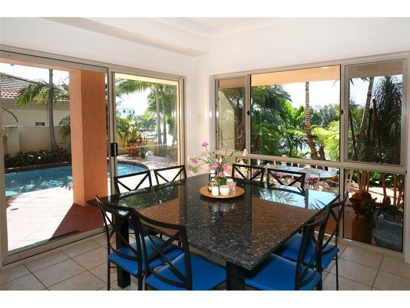 81 Bollard Circuit, Clear Island Waters QLD 4226