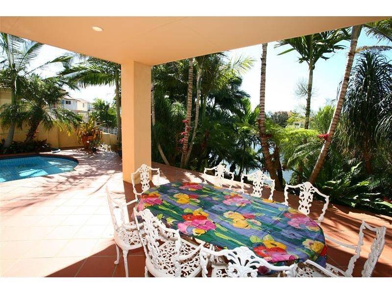 81 Bollard Circuit, Clear Island Waters QLD 4226