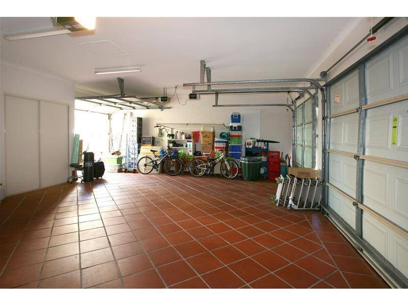 81 Bollard Circuit, Clear Island Waters QLD 4226