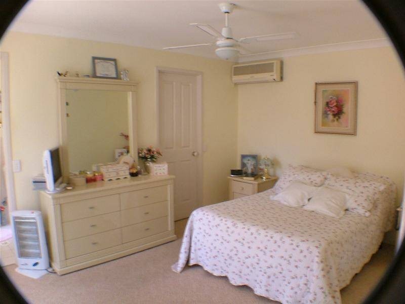 16 Vancouver Drive, Robina QLD 4226