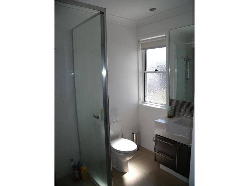 24 Lillie Street (Lille) Street, Burleigh Waters QLD 4220