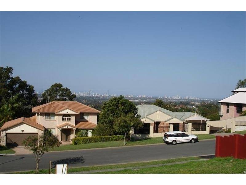 97 Armstrong Way, Highland Park QLD 4211