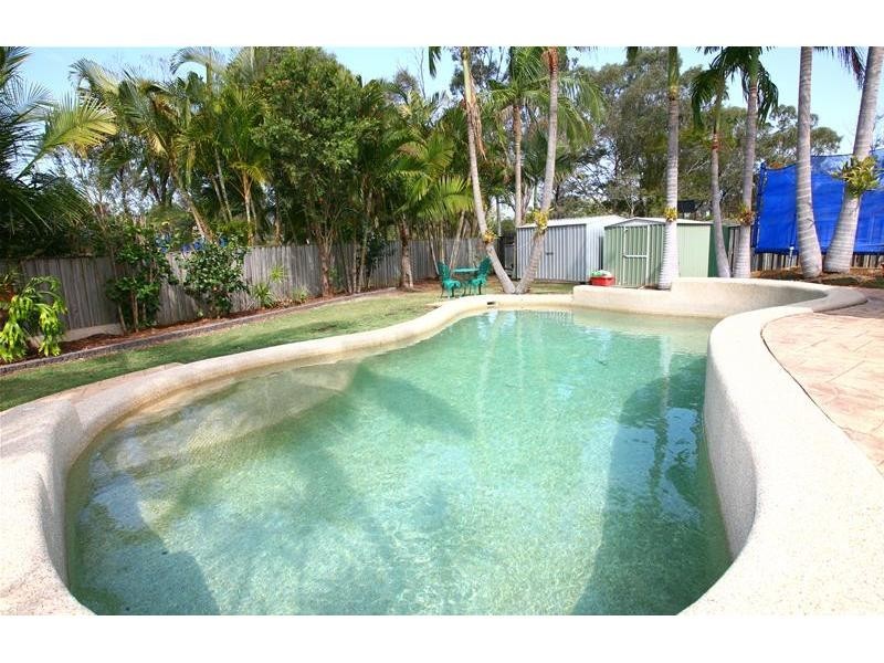 92 Camberwell Circuit, Robina QLD 4226