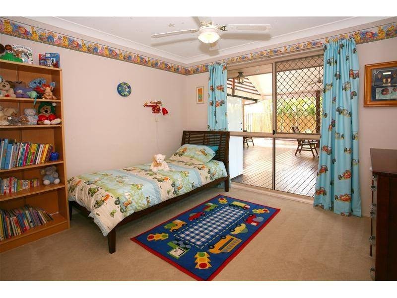 92 Camberwell Circuit, Robina QLD 4226