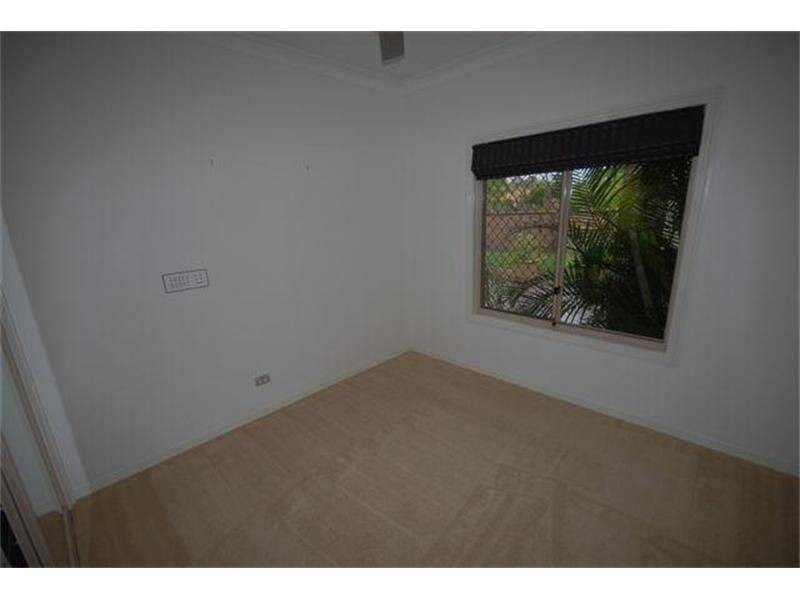 Clear Island Waters QLD 4226