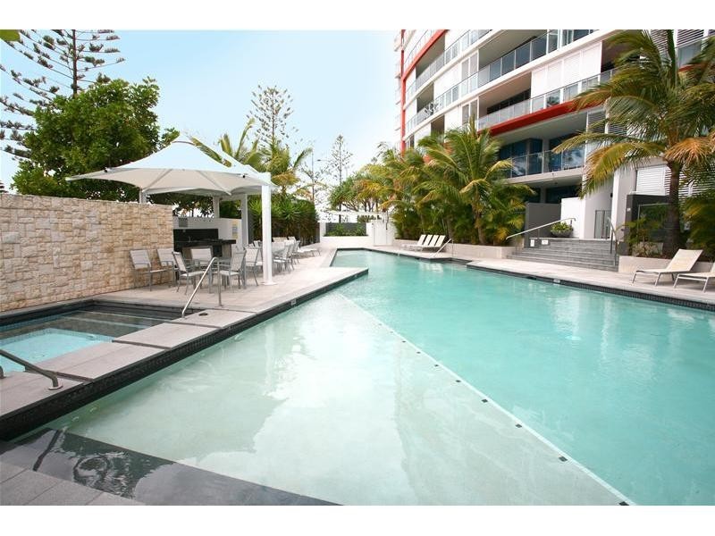 1402/438 Marine Parade, Labrador QLD 4215