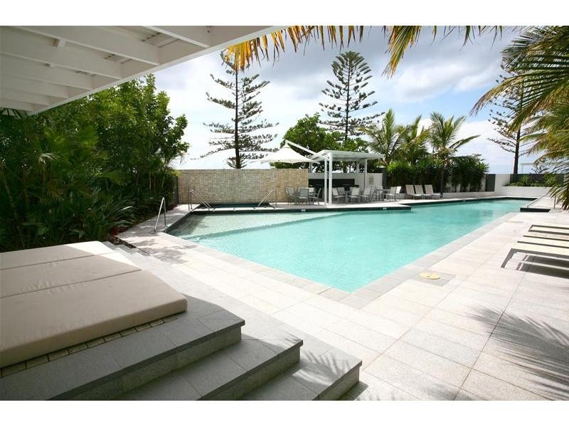 1402/438 Marine Parade, Labrador QLD 4215