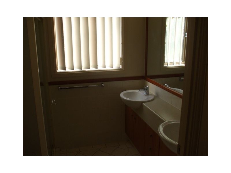 24 Redbud Lane, Robina QLD 4226