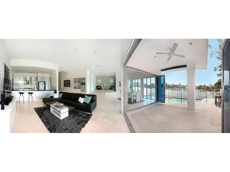 167 Stanhill Drive, Surfers Paradise QLD 4217