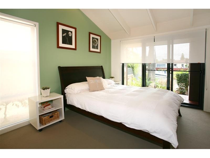 5 Witt Avenue, Carrara QLD 4211