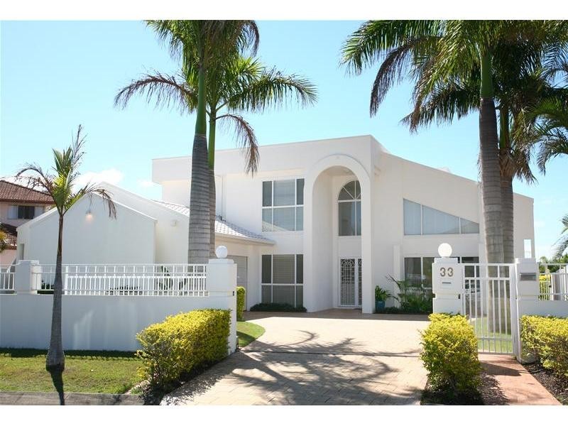 33 Julatten Drive, Robina QLD 4226