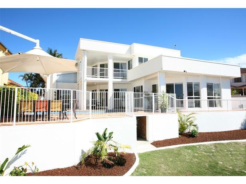 33 Julatten Drive, Robina QLD 4226