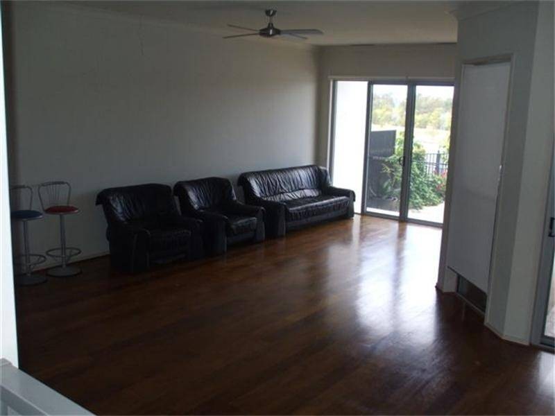 3062 Quay Drive, Carrara QLD 4211