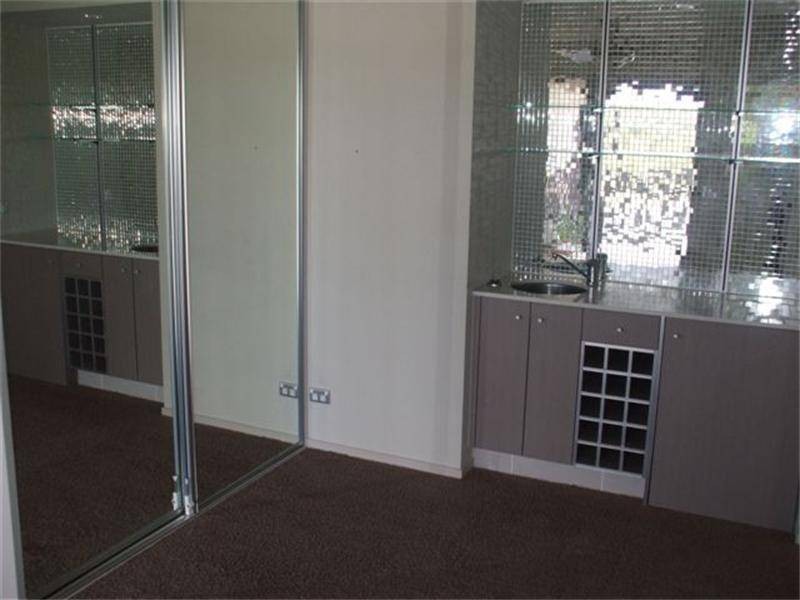 3062 Quay Drive, Carrara QLD 4211