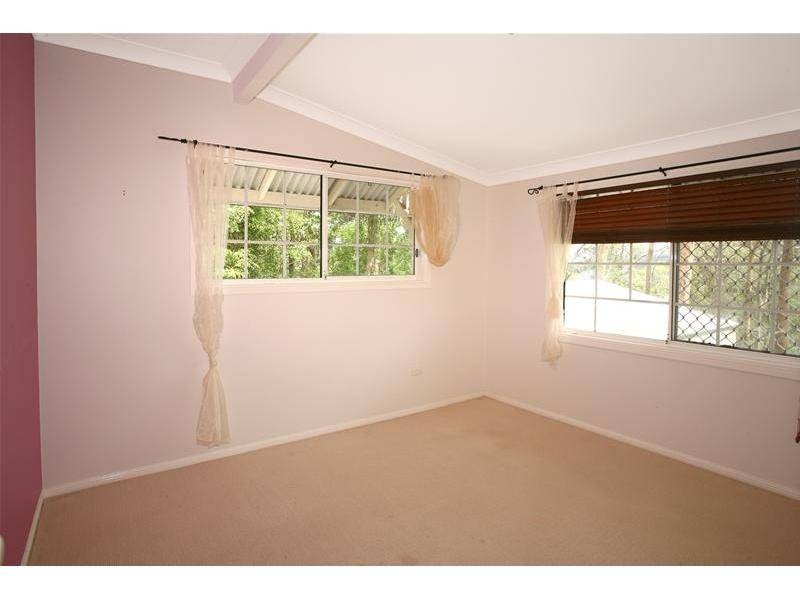 12 Grosvenor Street, Worongary QLD 4213