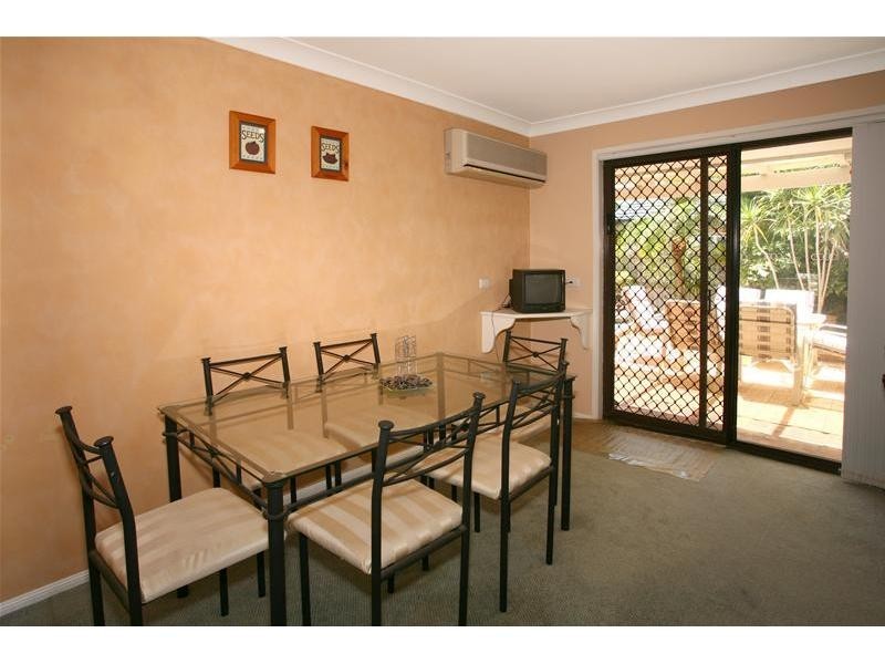 14 Hokitika Street, Broadbeach Waters QLD 4218