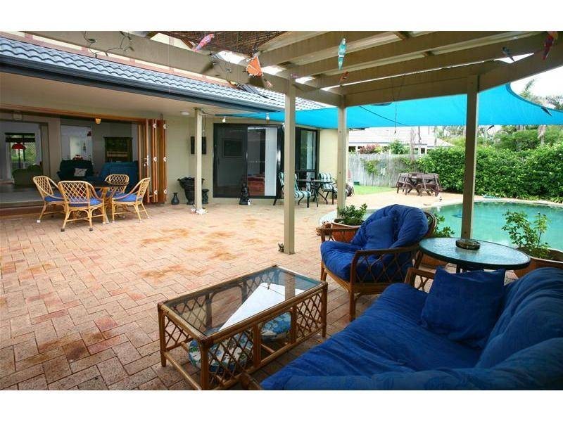 7 Yarraville Street, Robina QLD 4226