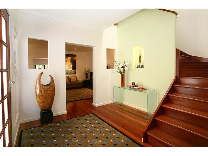 1/6 Parneno Street, Surfers Paradise QLD 4217