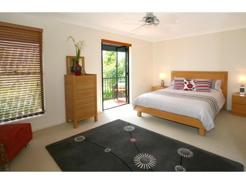 1/6 Parneno Street, Surfers Paradise QLD 4217