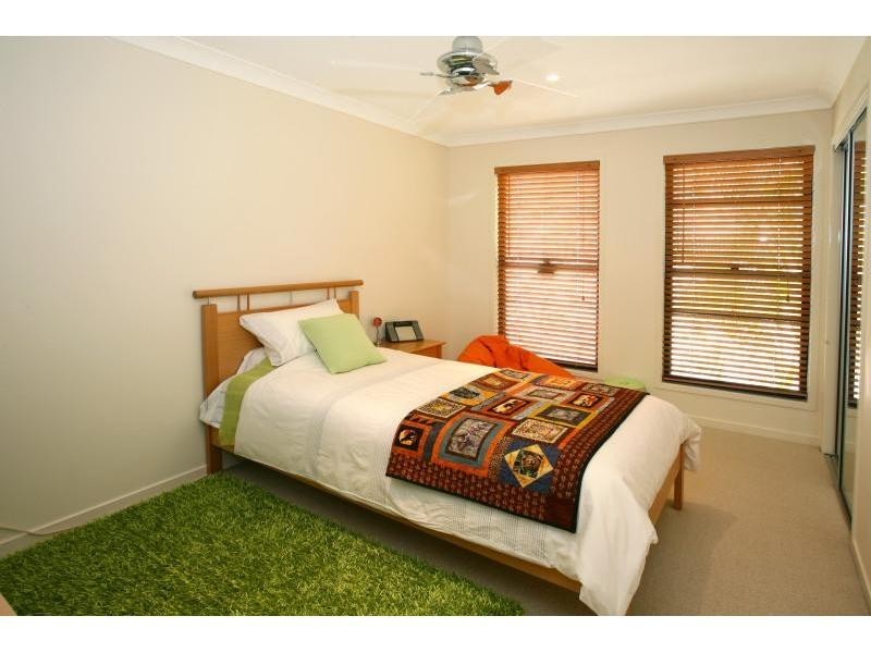 1/6 Parneno Street, Surfers Paradise QLD 4217