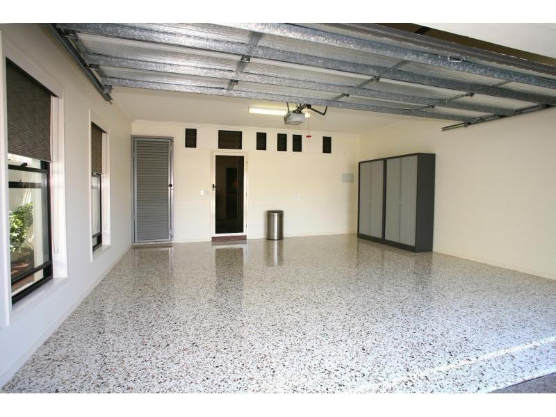 1/6 Parneno Street, Surfers Paradise QLD 4217