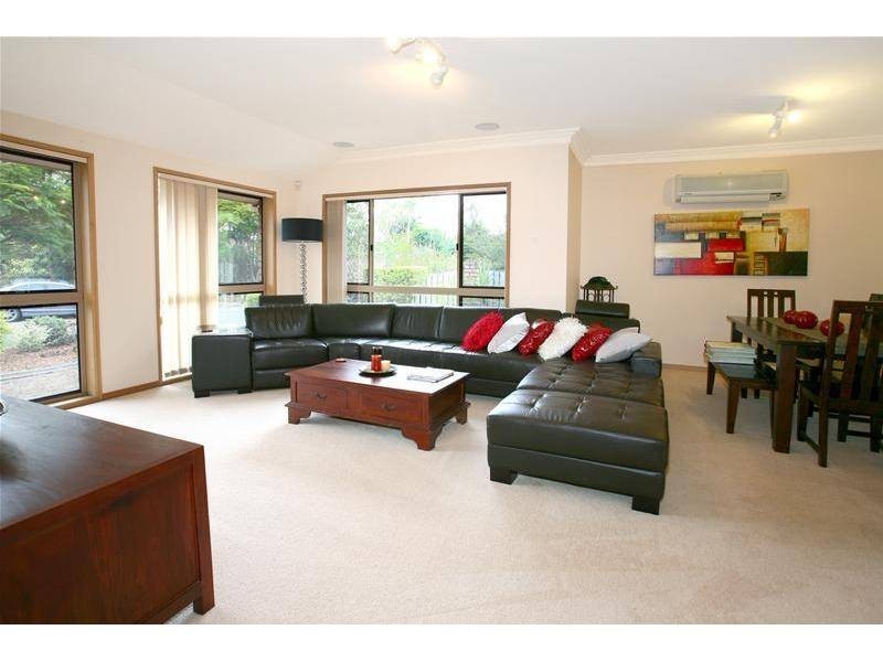 11 Frankston Court, Robina QLD 4226