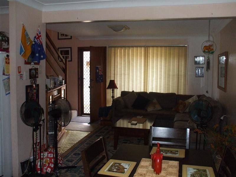 6/8 Sara Street, Ashmore QLD 4214