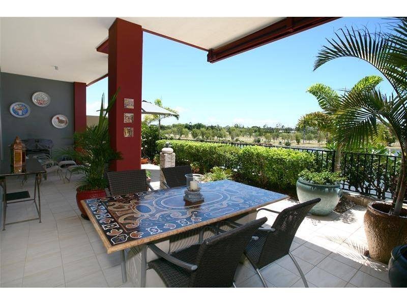 3013 The Boulevarde, Carrara QLD 4211