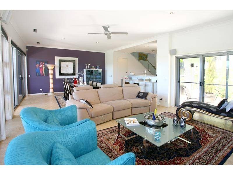 3013 The Boulevarde, Carrara QLD 4211