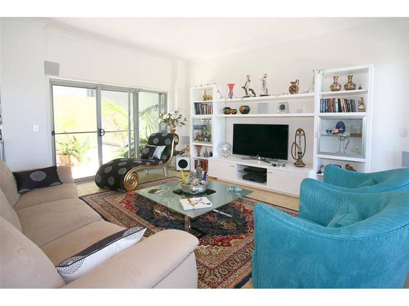 3013 The Boulevarde, Carrara QLD 4211